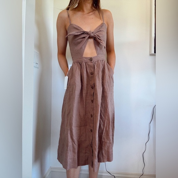 NWT- Aritzia brown Wilfred Adelina Linen Brown Dress- Size 4 - Picture 2 of 4